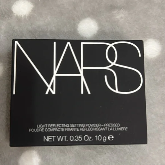 Nars Light Perfecting Setting Powder - Pressed - Picture 9 of 12